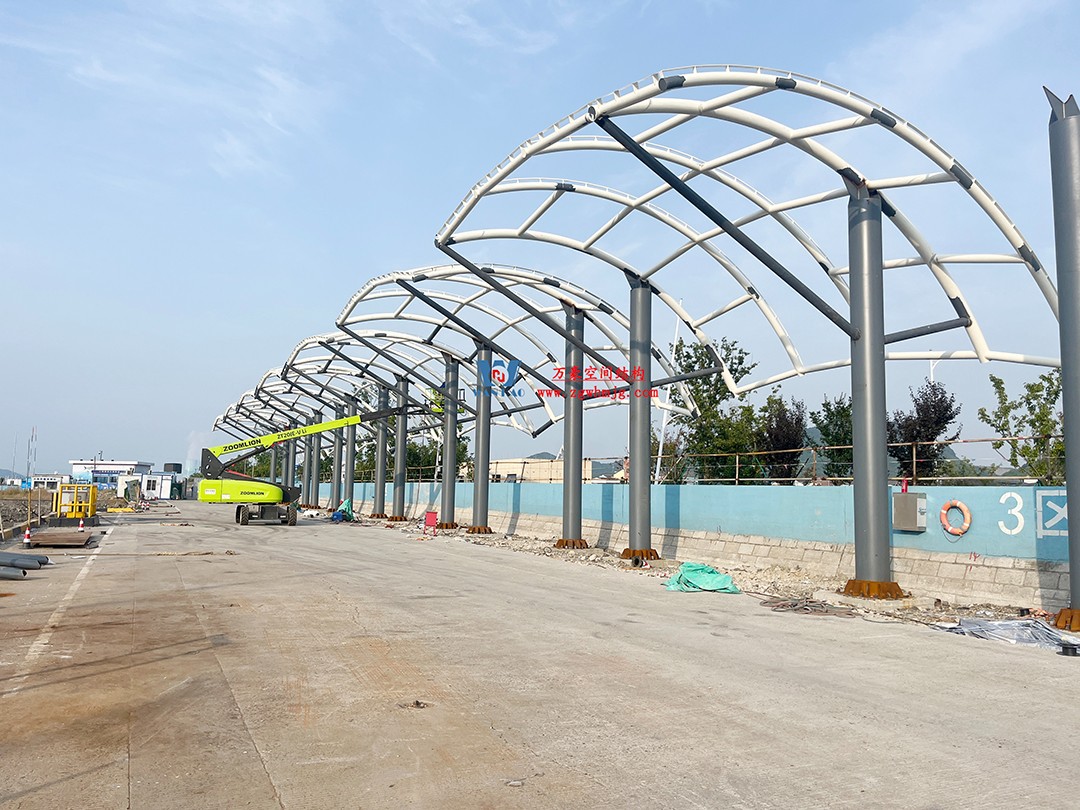 全面加速建設(shè)，創(chuàng)建優(yōu)質(zhì)精品工程