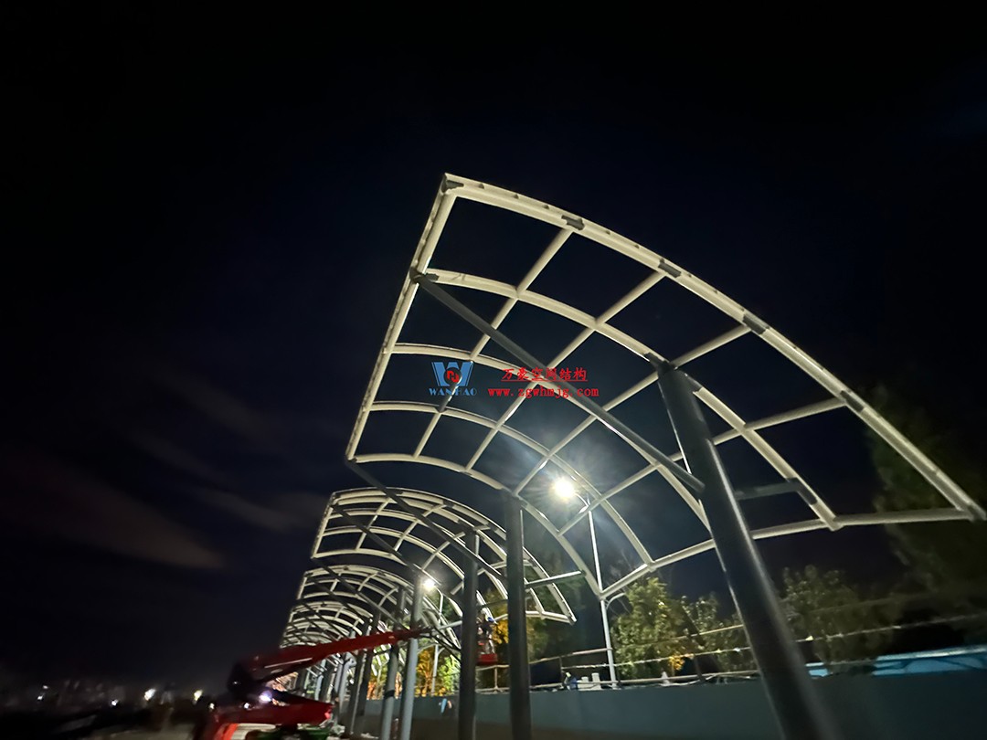 全面加速建設(shè)，創(chuàng)建優(yōu)質(zhì)精品工程